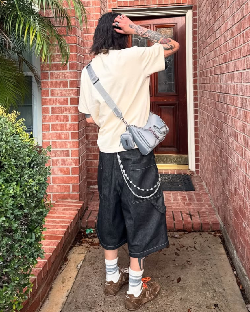 Different Loneliness - Oversized Signature POLO - Beige or Grey