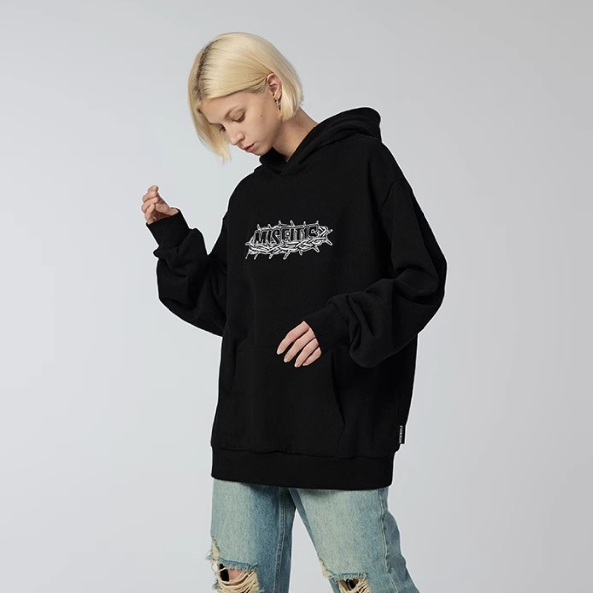 Shop Heavyweight Hoodies & Sweatshirts – Oversized Fit & Premium Feel