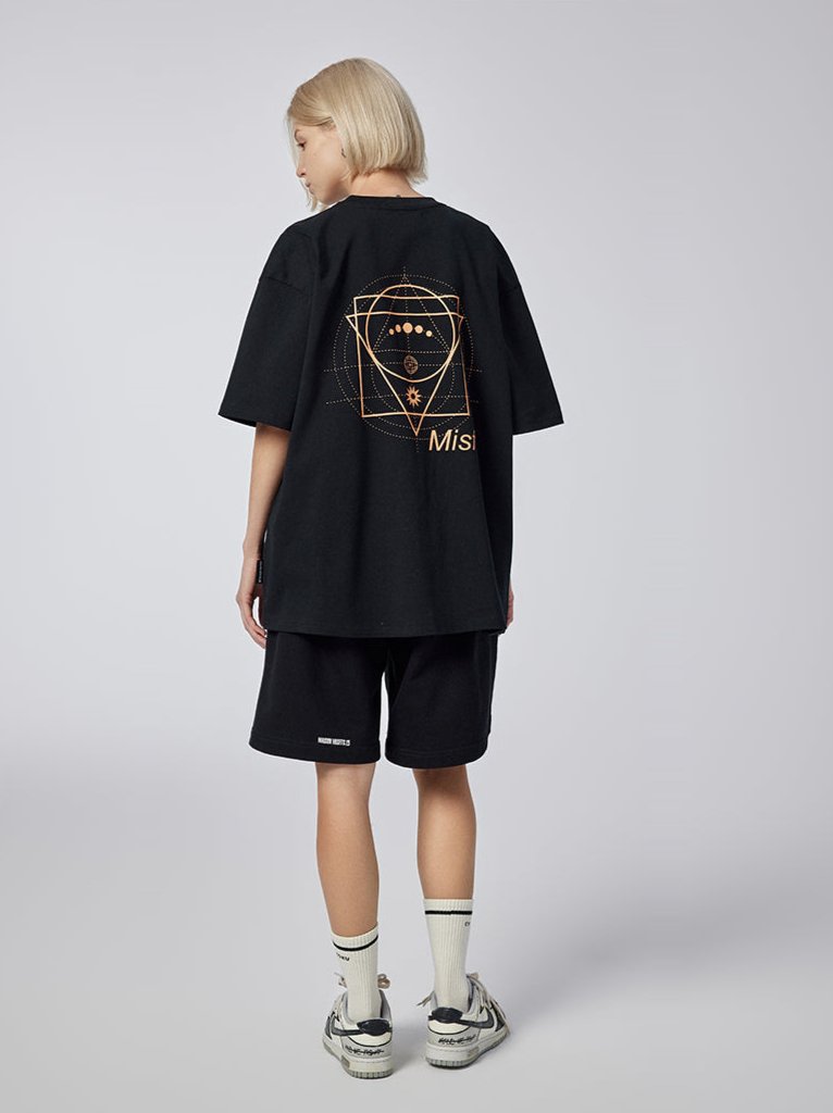 Geometric Universe - T-shirt - Black - MAISON MISFIT