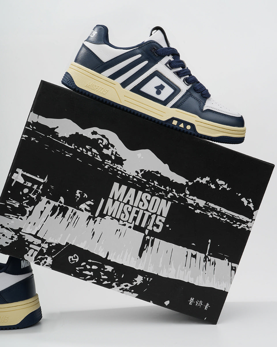 M001 - Retro Sneaker - Black, Green or Navy
