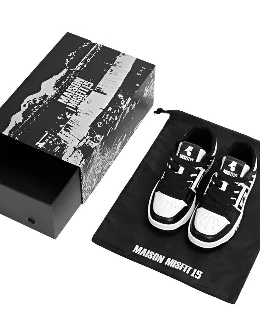 M001 - Retro Sneaker - Black, Green or Navy